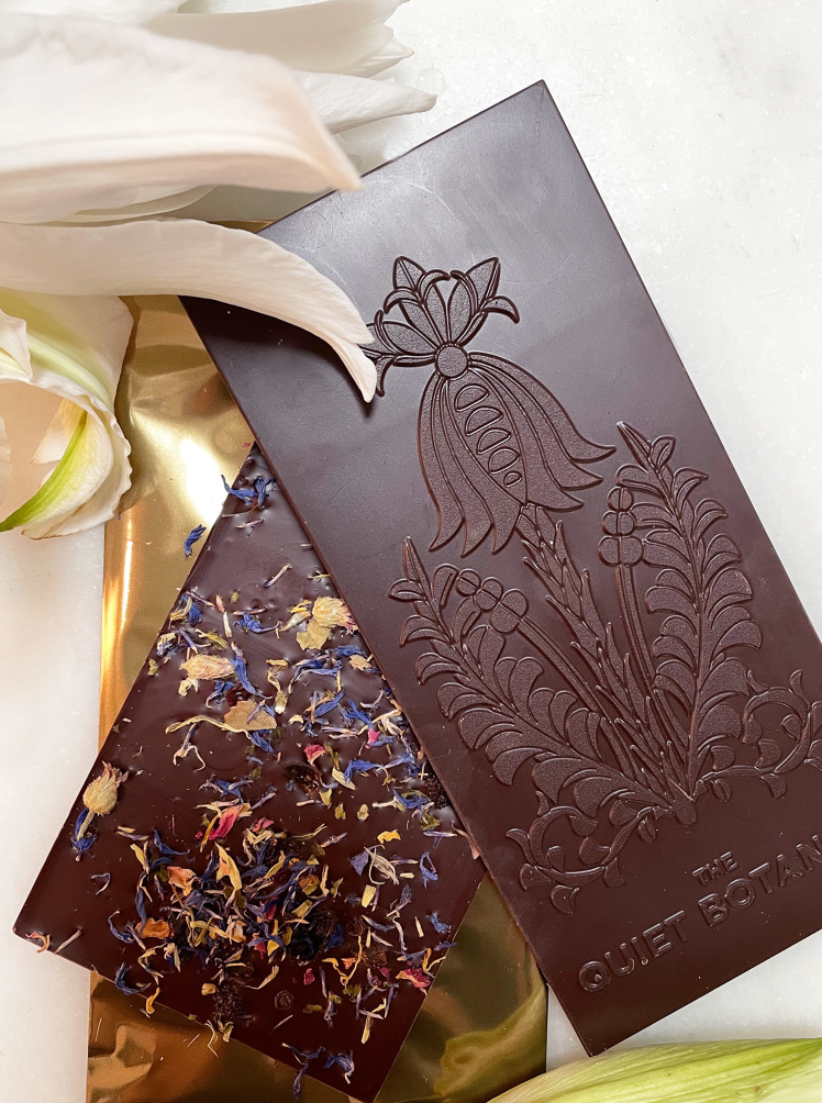 BOTANICAL WONDER BAR - 72% Dark Chocolate with Blood Orange & Elderflower