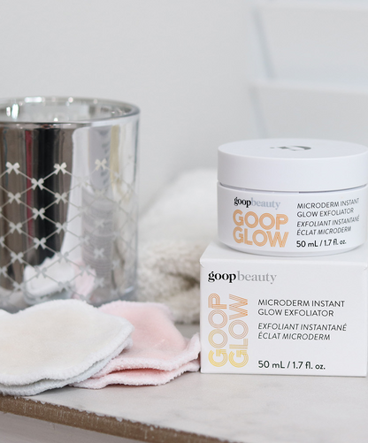 GOOPGLOW Microderm Instant Glow Exfoliator